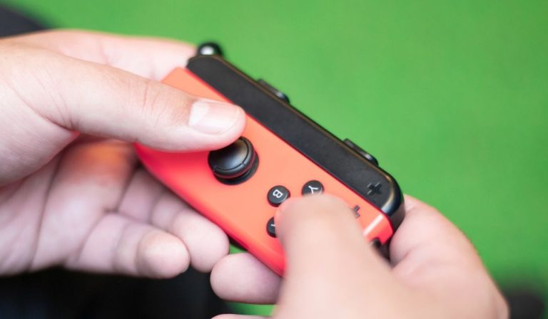 Контроллер Nintendo Switch не работает: исправление неотвечающих контроллеров Joy-Cons