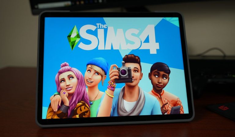 Можно ли играть в Sims 4 на iPad?