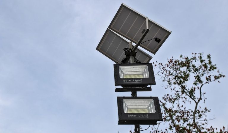 Можно ли оставлять солнечные фонари на улице зимой?
