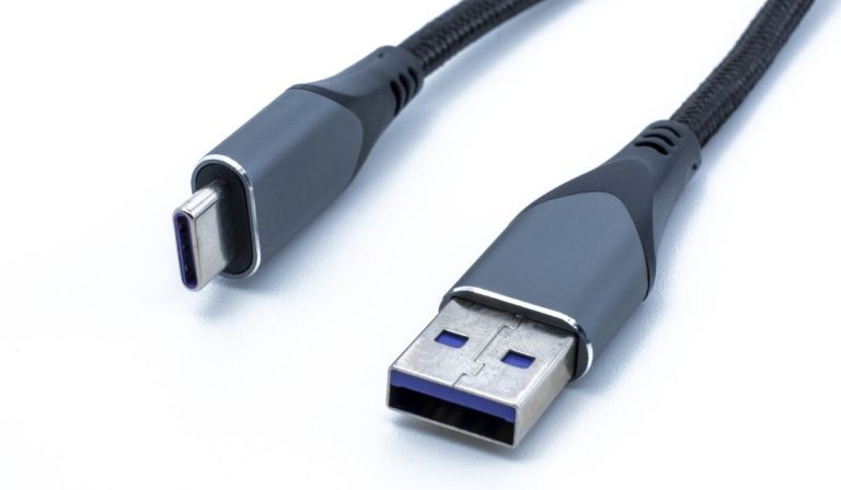 Как подключить кабель USB-C к обычному порту USB