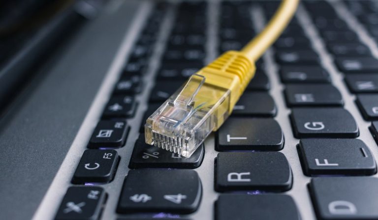 Как использовать Ethernet на ноутбуке без порта Ethernet